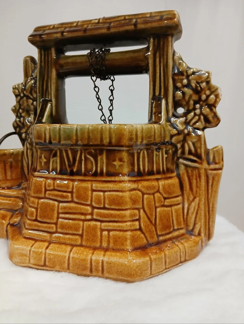 Vintage McCoy Pottery Ceramic Wishing Well Planter - Brown/Green Glaze